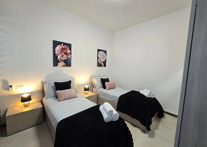 Raymihome Dante 2-parking Privato Turín