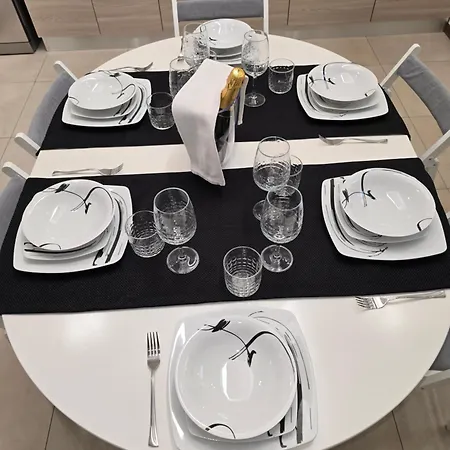 Raymihome Dante 2-parking Privato Lejlighed